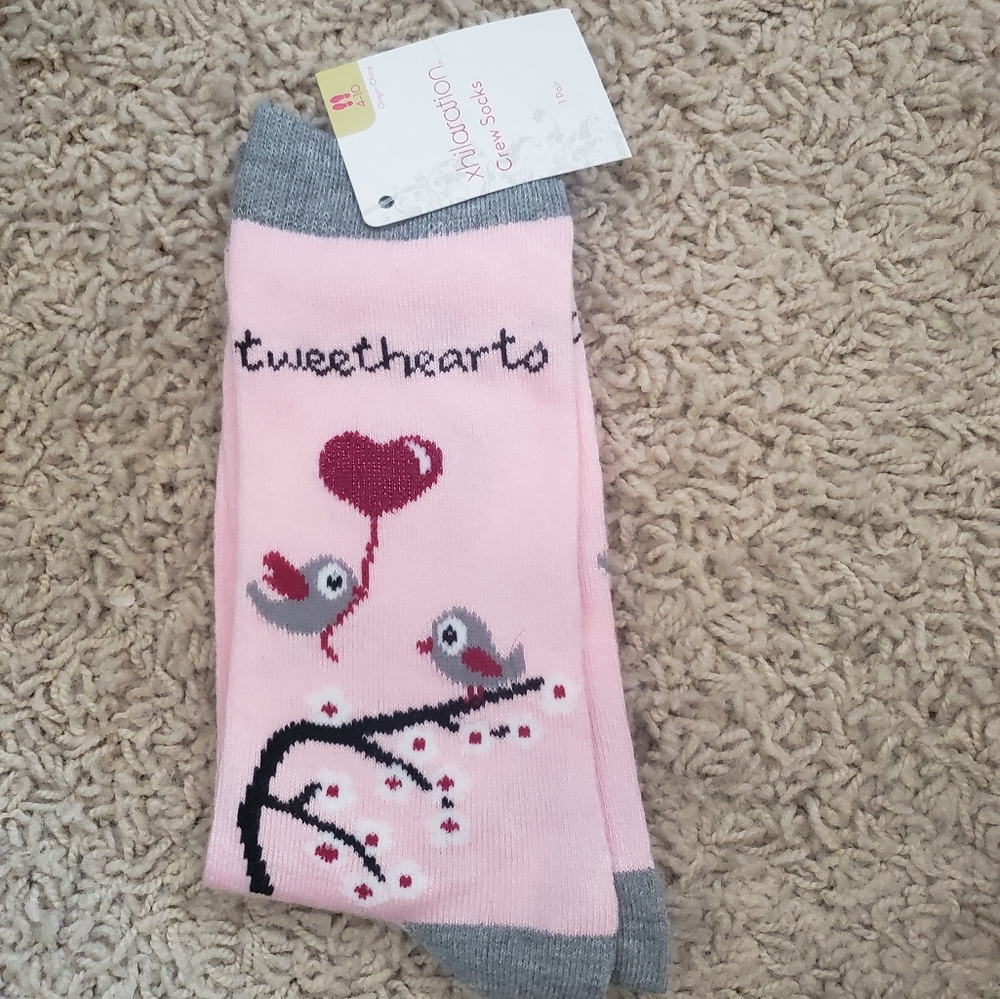 NWT Xhilaration Tweethearts Women's Crew Socks